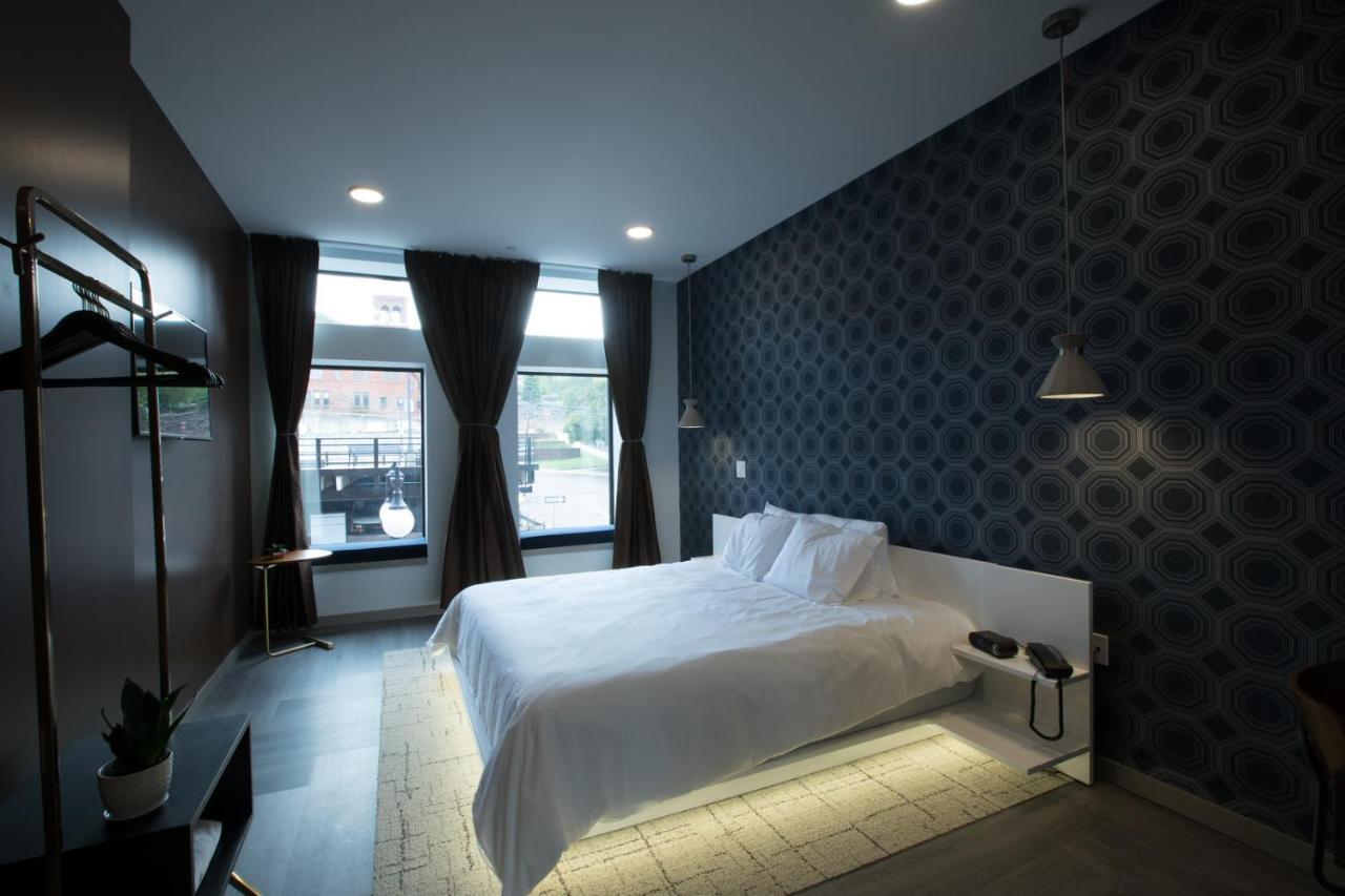 The Vault Hotel Хоутон Экстерьер фото